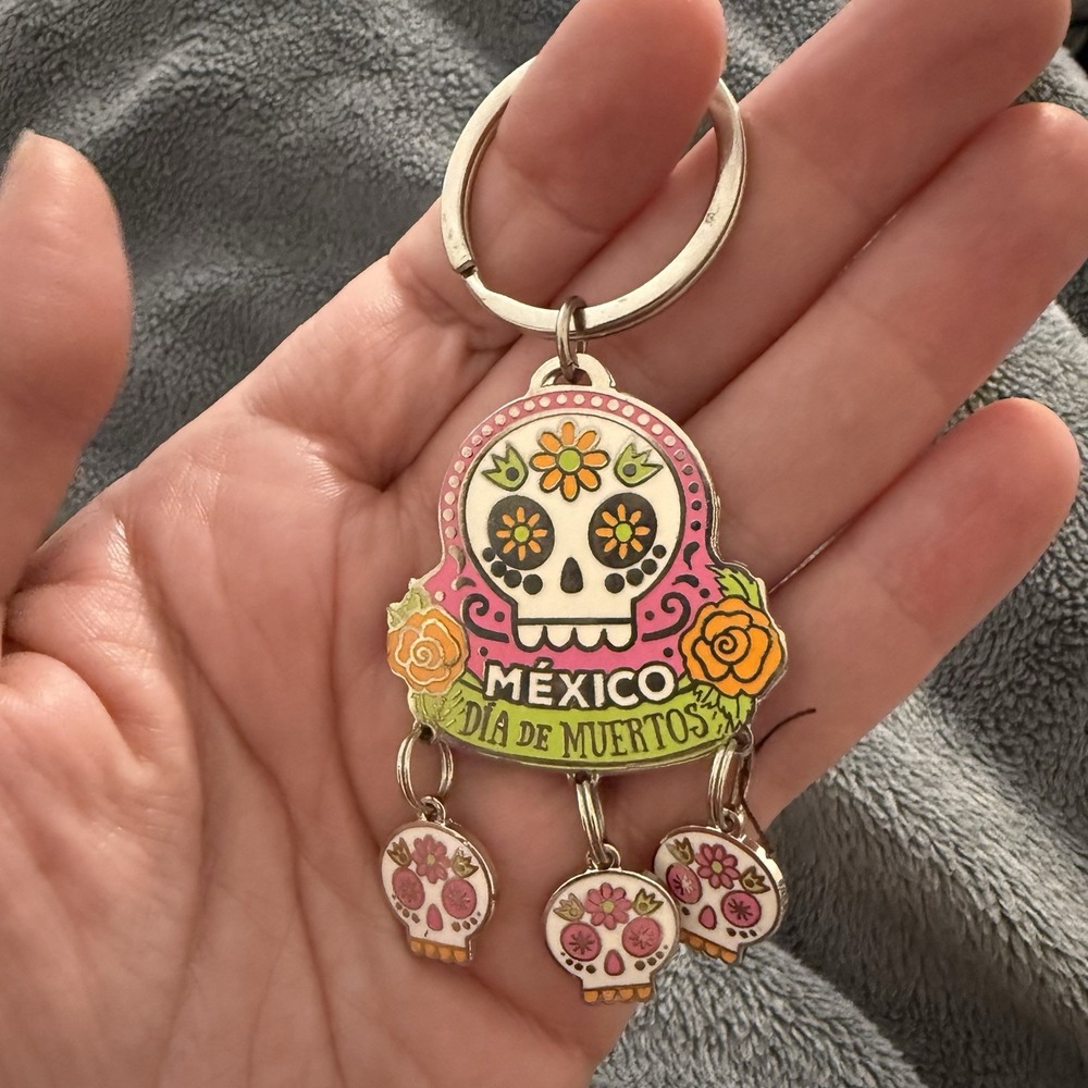Vintage Skeleton Skull Keychain Pendant "Day Of The Dead" Metal Bag Charm Mexico